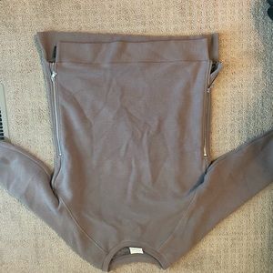 Gray size M Varley sweaters with side zippers. Thick material.